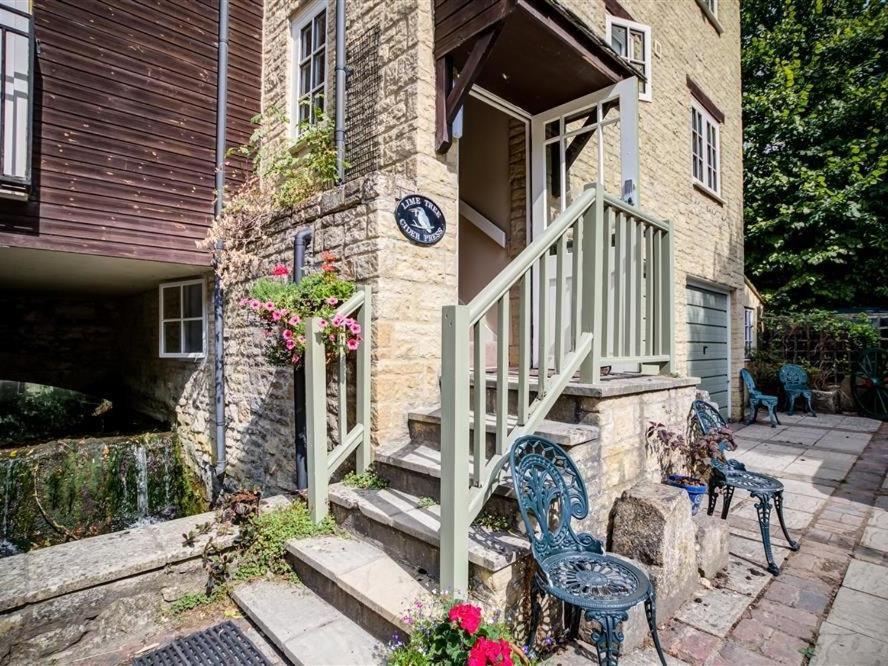 Villa Cider Press à Burford Extérieur photo